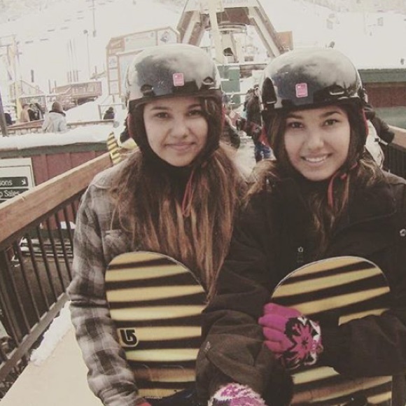 Meet your Posher, Ariel - Picture 1 of 1